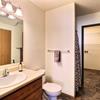 Q_Foxboro-Townhomes-3bdrm-665G-Bathroom1