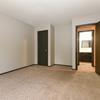 Montreal Courts 1Bdrm Bedroomc