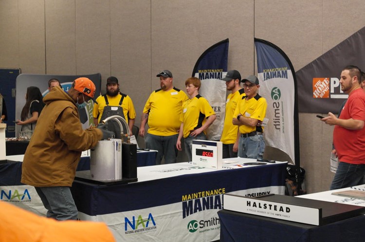 Maintenance Techs Compete in the 2022 Maintenance Mania Competition