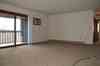 Clearview - 2 Bdrm - 601-06 - Living Rm 1b